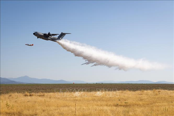 Algeria mở căn cứ không quân chuyên chữa cháy